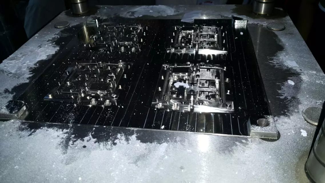 Urea Switch Compress Machine