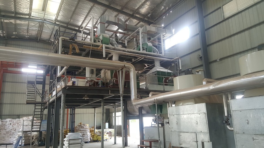 Glazing Molding Compound Plant Machine
