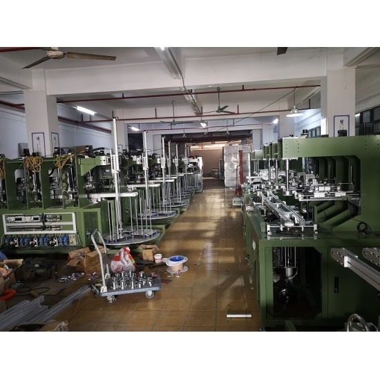 Auto buffing machine for melamine tableware